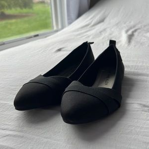 Black, Anne Klein Flats, size 9